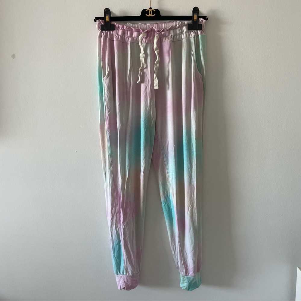 Stripe & Stare lightweight jogger lounge pants size small pastel tie dye soft
